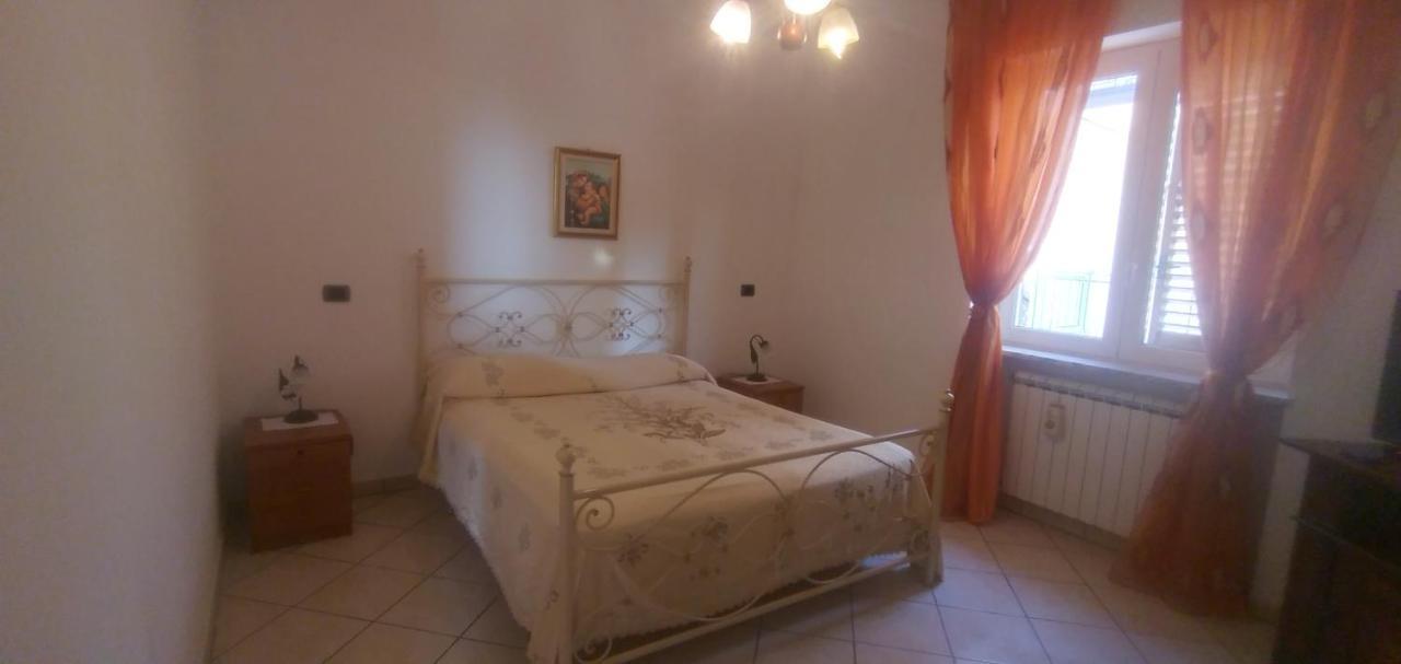 Casa Ester Ascea Bagian luar foto